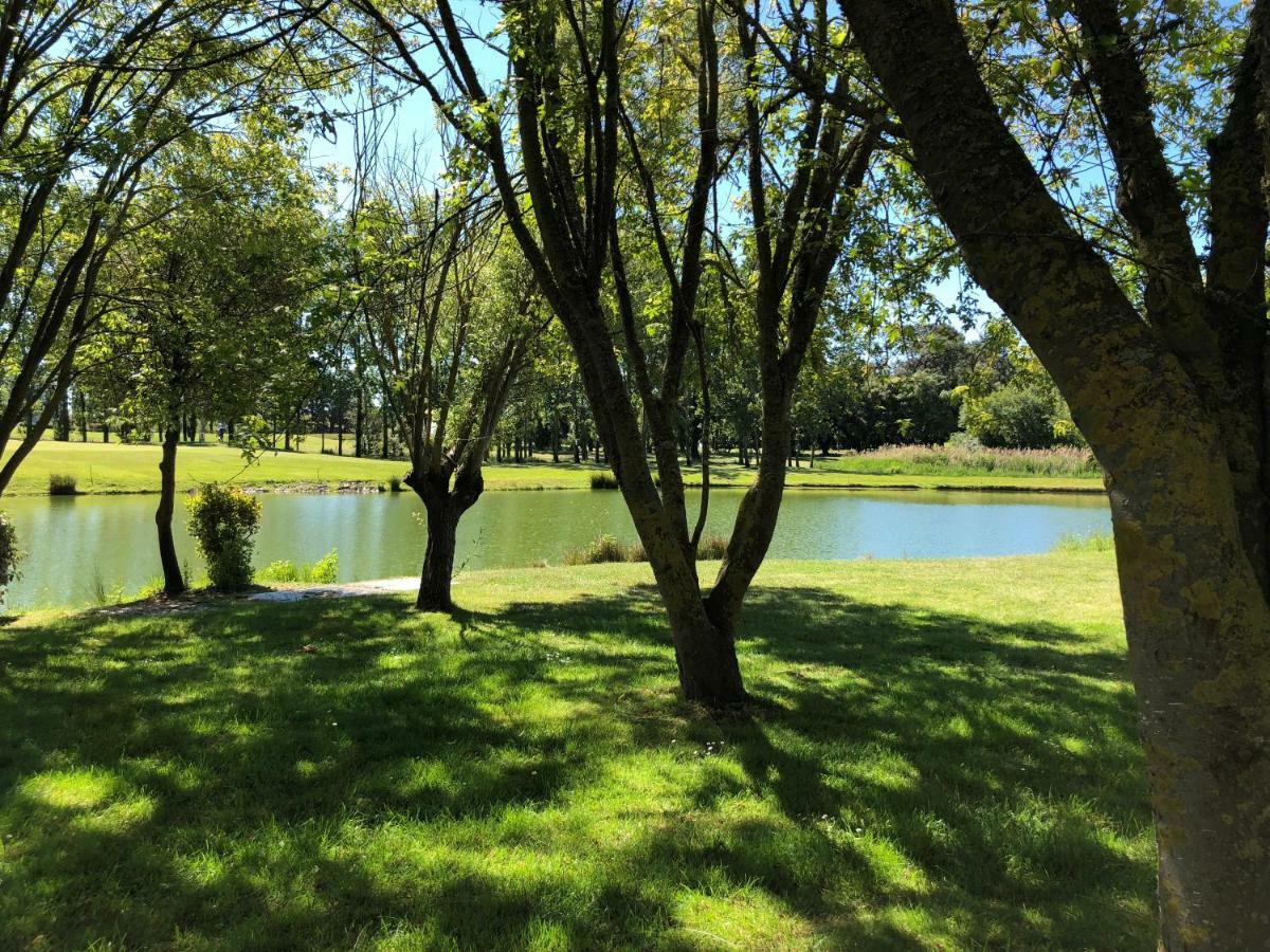 Studio Avec Vue Sur Lac Talmont-Saint-Hilaire Экстерьер фото